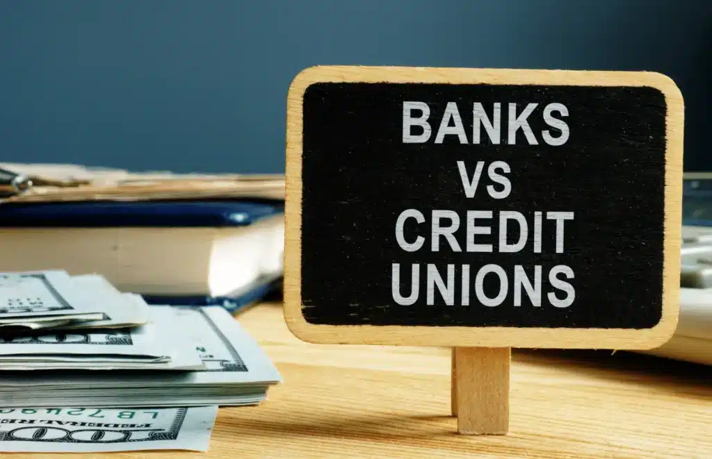 Types of Financial Institutions: How to Choose A Credit Union vs. Bank 2 10d15318 1c8b 406c 94a9 95f74ee499d7